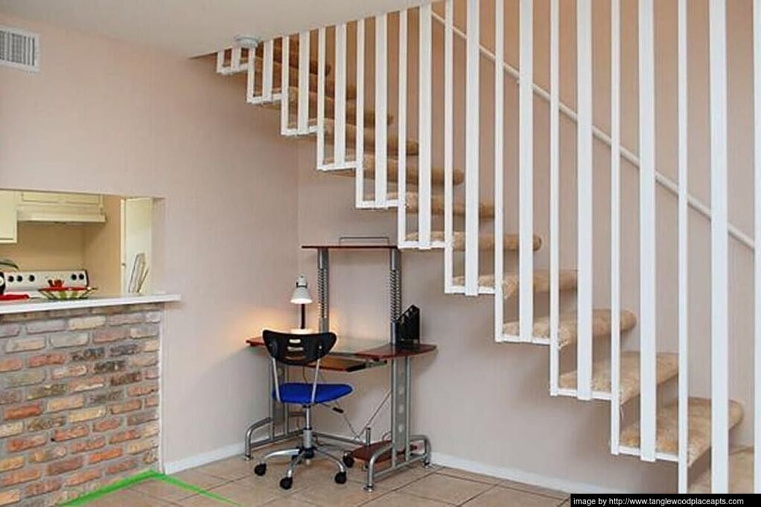 Tanglewood Place - 7